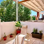 Appartement Charming 2 Bedroom Boutique Triplex With Private Terrace At Center By Ocityzen