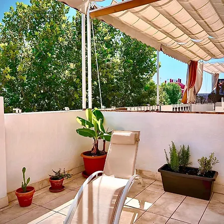 Apartment Charming 2 Bedroom Boutique Triplex With Private Terrace At Center By Ocityzen
